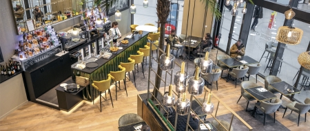 Le Quatre 45 Une brasserie aux volumes assumés - Architecte sur Toulouse